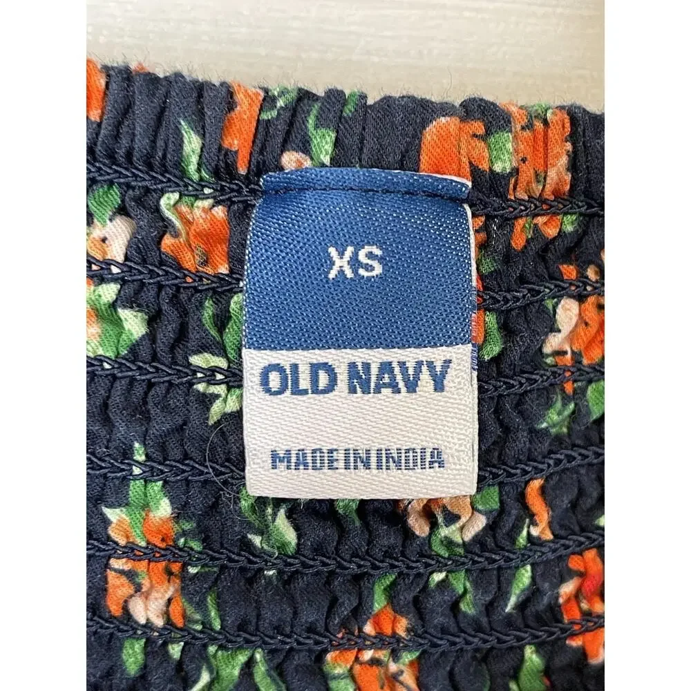 Old Navy Shirt Womens XS Navy Floral SS‎ Vee Trapeze Smocked Puff Sleeve